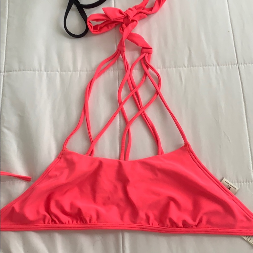 Pink bikini top